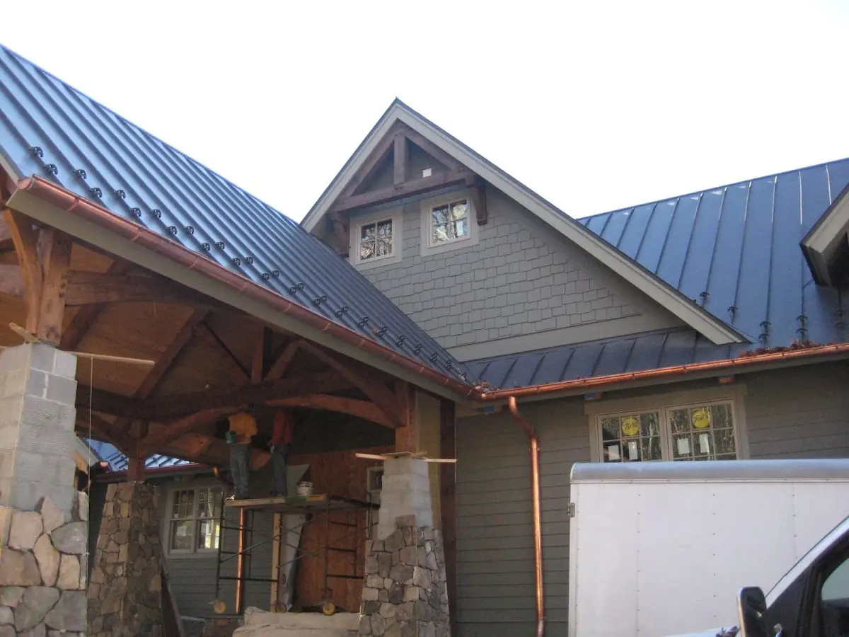 Craftsman Roofing team delivering quality roofing work in New Strasburg